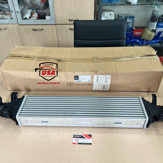 Bộ két giải nhiệt tubor E250 -W212  