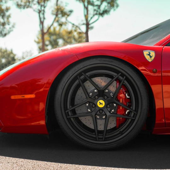 Logo mâm Ferrari 488 GTB