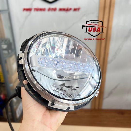 Đèn pha led Morgan Plus Six 2021