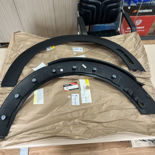 Bộ ốp vè trước Mini Cooper R55 , R56 