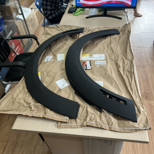 Bộ ốp vè trước Mini Cooper R55 , R56 