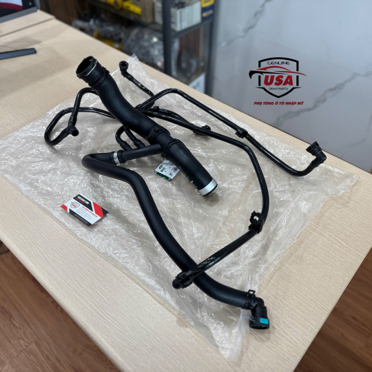 Bộ ống nước động cơ Landrover Range Rover HSE - LR034637