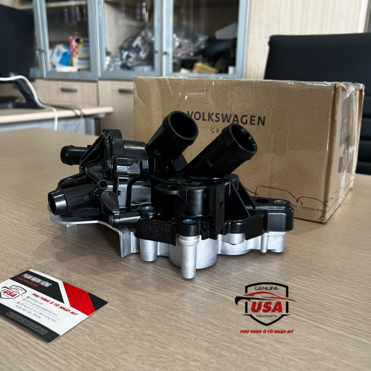 Bơm nước động cơ Audi A1  - 04E121042AD 