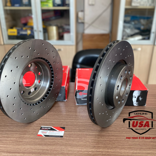 Đĩa thắng hiệu suất Brembo 