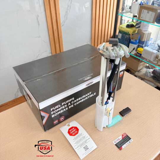 Bơm xăng GMC TopKick C4500 