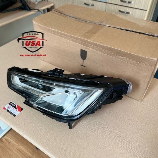 Đèn pha Audi A4-B9 - 8W0941773 