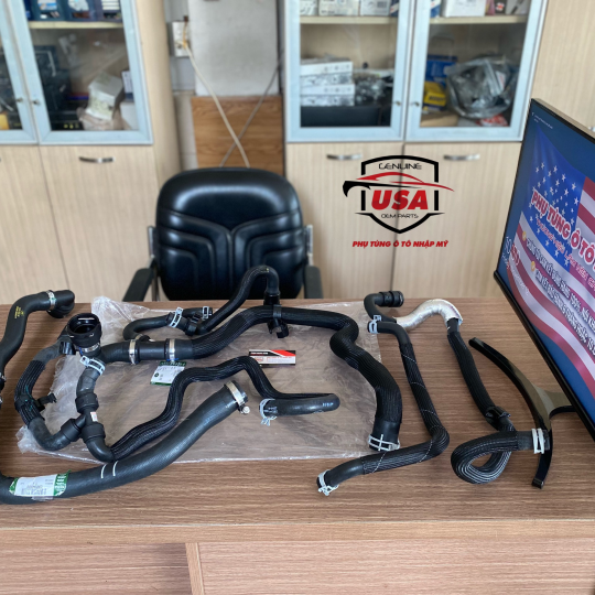 Bộ ống nước động cơ , Landrover Discovery sport 