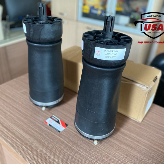Bầu hơi phuộc sau Landrover Ranger Rover LR034262