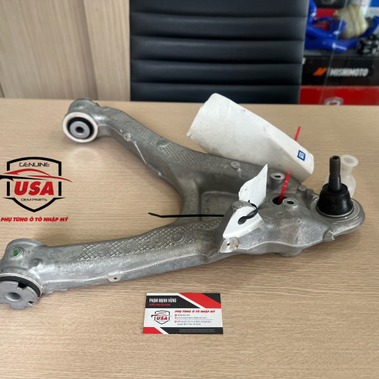 Càng A trước Chevrolet Corvetee Z06 - 23490421 
