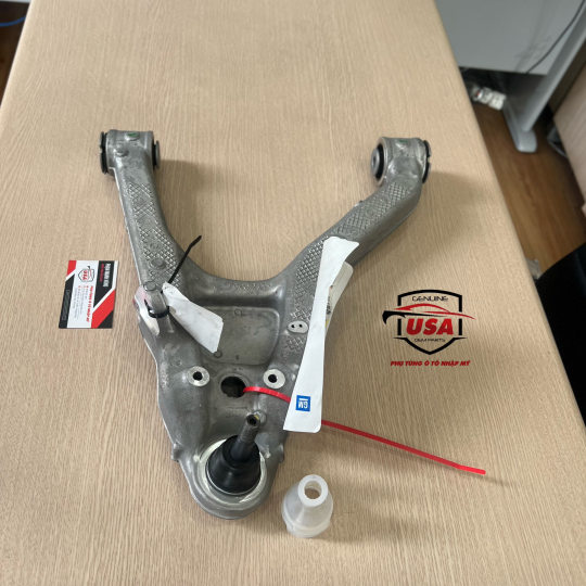 Càng A trước Chevrolet Corvetee Z06 - 23490421 