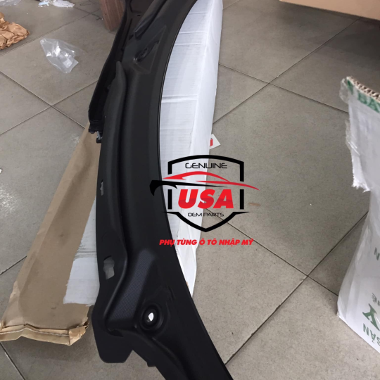 Máng nước gạt nước kiếng lái  mini cooper F56 2015-2019 