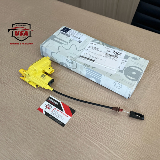 Motor hít cửa sau Mercedes E 300 
