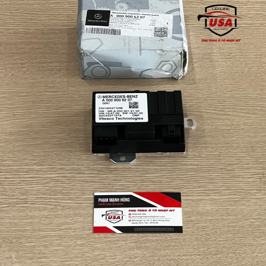 Hộp khiển bơm xăng Mercedes E200  