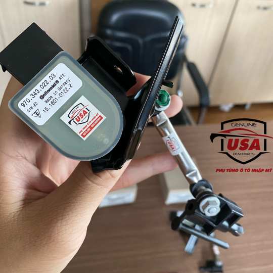 Cảm biến chiều cao Porsche Paramera 970  - 97034302103   - 97034302203