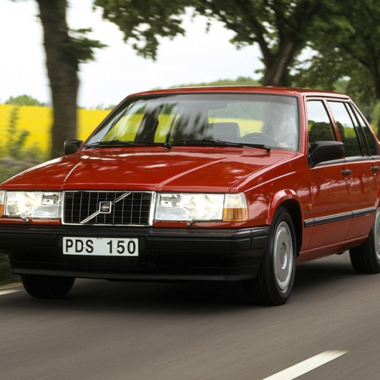 Cao su chân máy Volvo 940