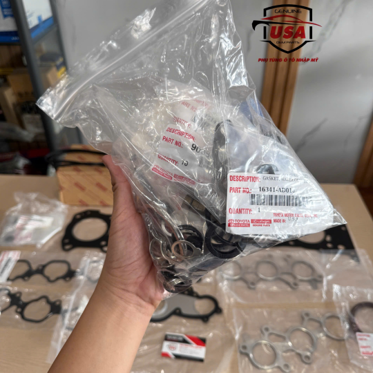 Bộ ron đại tu Toyota Highland  - 04111-0P063 
