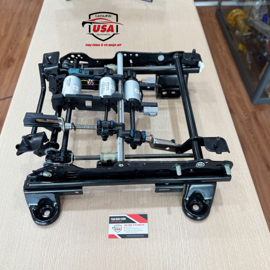 Khung ghế chỉnh điện Hummer H2 