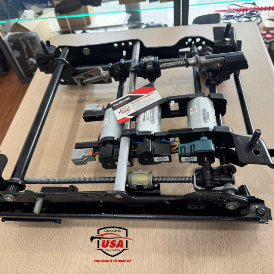 Khung ghế chỉnh điện Hummer H2 
