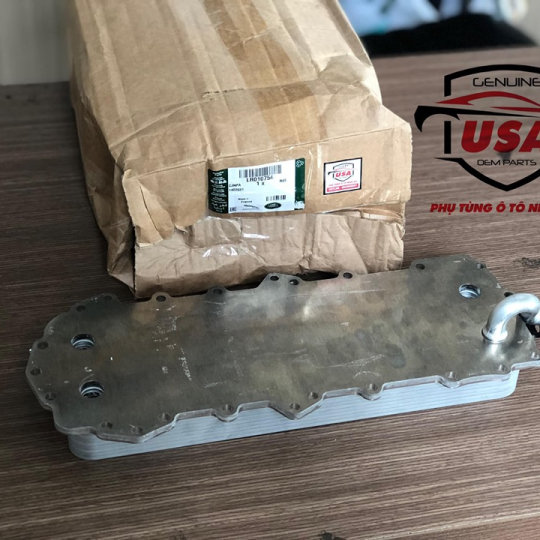 Két giải nhiệt dầu Landrover Ranger rover - LR010754