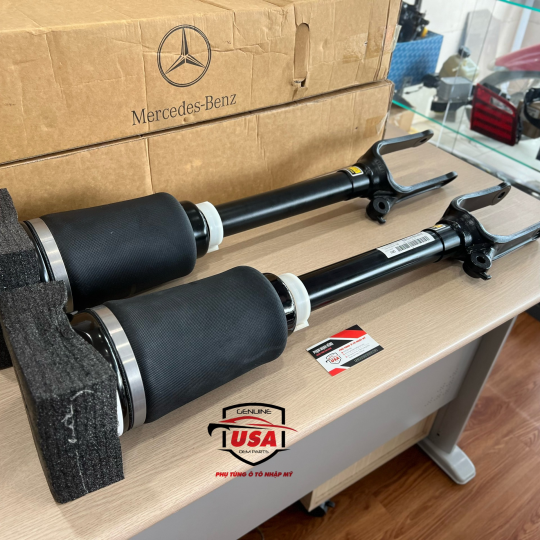 Phuộc nhúng trước Mercedes GL450 - A1643206113 