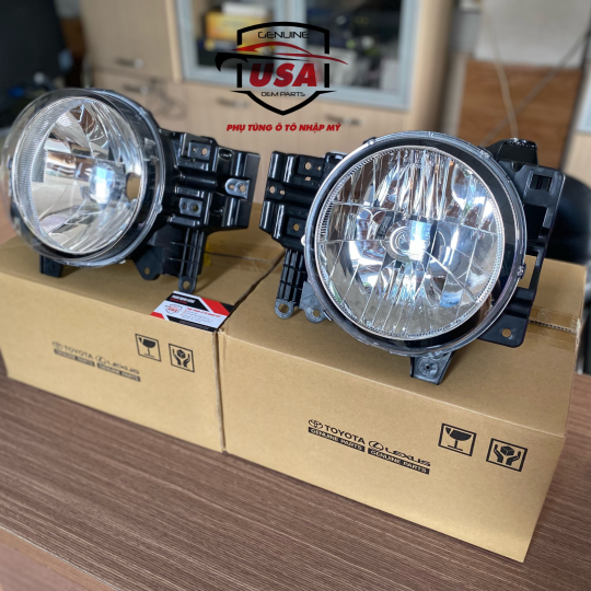 Đèn pha Toyota FJ Cursier  - 81140-35465   ,  81070-35445 