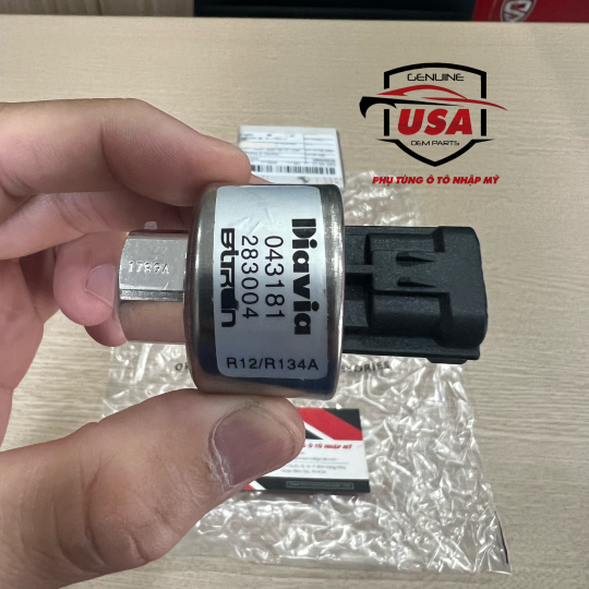 Cam biến áp suất ga lạnh Ferrari F360 - 65628200