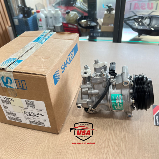 Lốc lạnh Mercedes GLC 300 