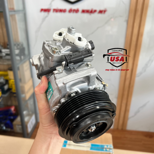 Lốc lạnh Mercedes GLC 300 