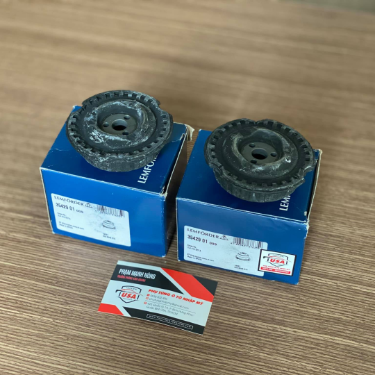 Cao su đầu phuộc trước Audi Q7 - 7L0412327A