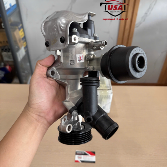 Bơm nước động cơ Mercedes CLA -  A2702000800 