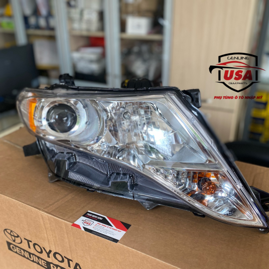 Đèn pha Toyota Venza   