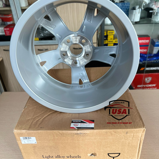 Mâm xe Audi A4-B9  - 8W0601025K 