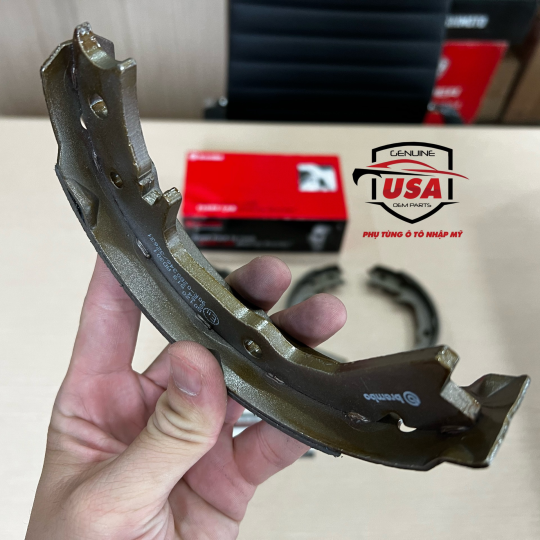 Bố thắng  sau JDM Mitsubishi eclipse 3.0 