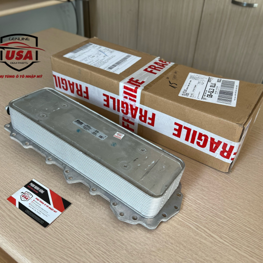 Két giải  nhiệt dầu động cơ Landrover Ranger Rover LR039821