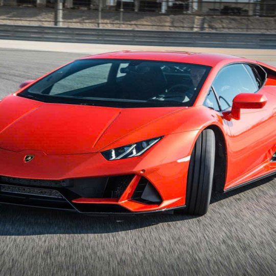 Bơm hơi phuộc Lamborghini Huracan Evo 