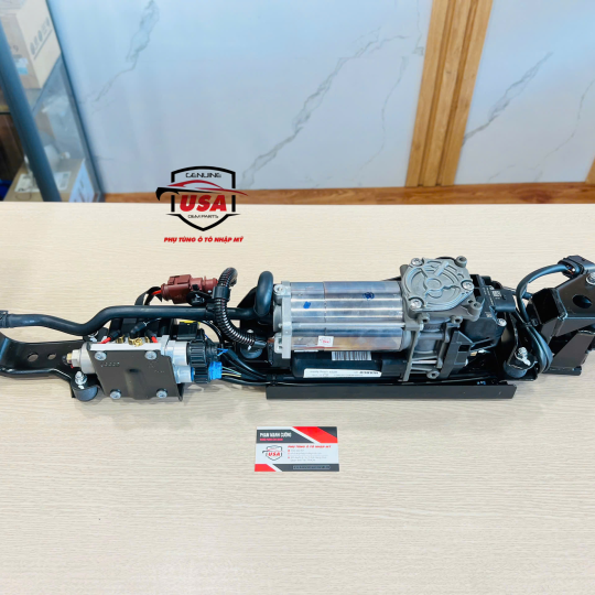 Bơm hơi phuộc Lamborghini Huracan Evo 