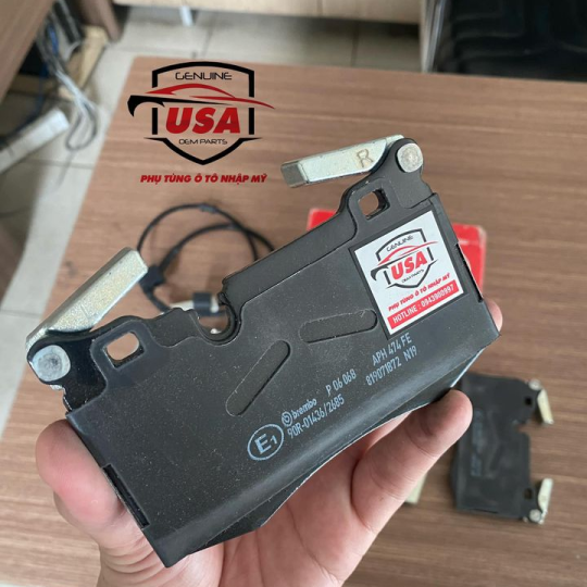 Bố thắng trước Mini Cooper JCW 
