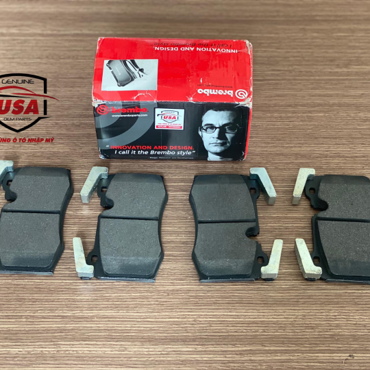 Bố thắng trước Mini Cooper JCW 