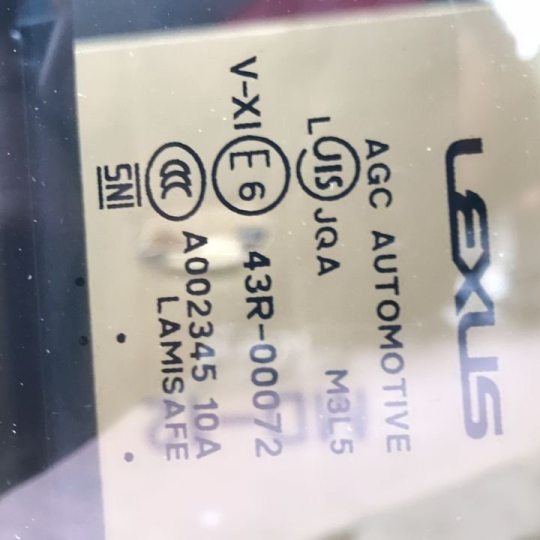 Kiếng cửa sổ trời Lexus RX 350 - 63201-48153 