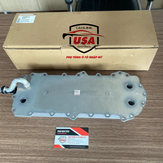 Két giải nhiệt  dầu động Landrover Ranger Rover  LR039821