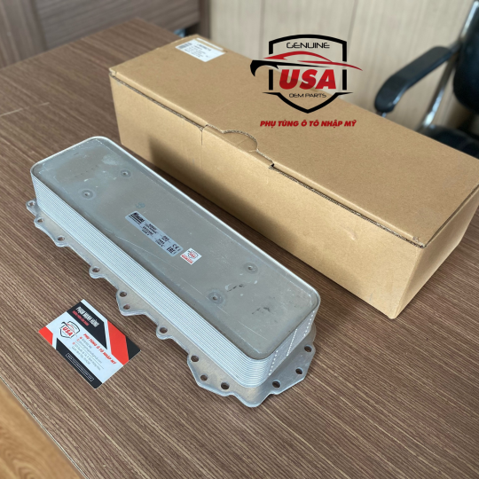 Két giải nhiệt  dầu động Landrover Ranger Rover  LR039821