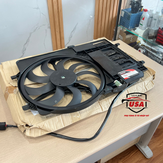 Quạt giải nhiệt động cơ Mini Cooper Convertible R52 - 17117541092 
