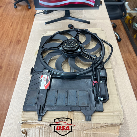 Quạt giải nhiệt động cơ Mini Cooper Convertible R52 - 17117541092 