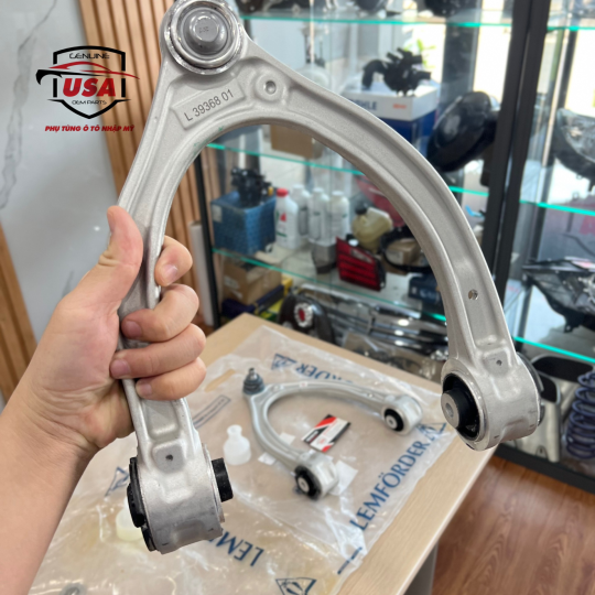 Càng A trên trước Mercedes GLC 300  -  2053305501