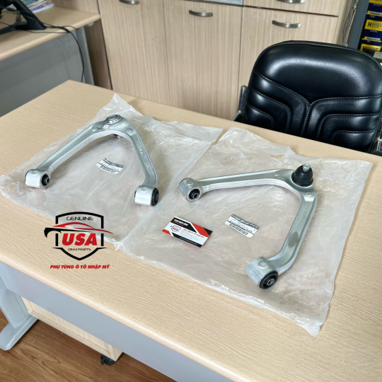 Càng C trên trước Infinity QX70 