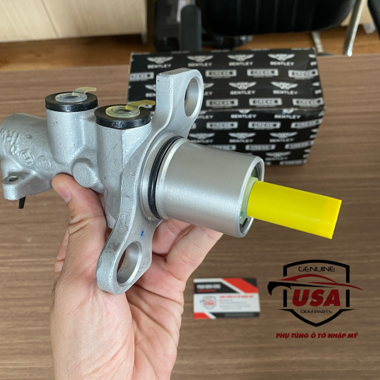 Cụm heo thắng tổng Bentley continental  - 3W0698642 