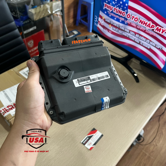 Hộp điều khiển động cơ Toyota Venza 3.5L  - 89661-0T071 