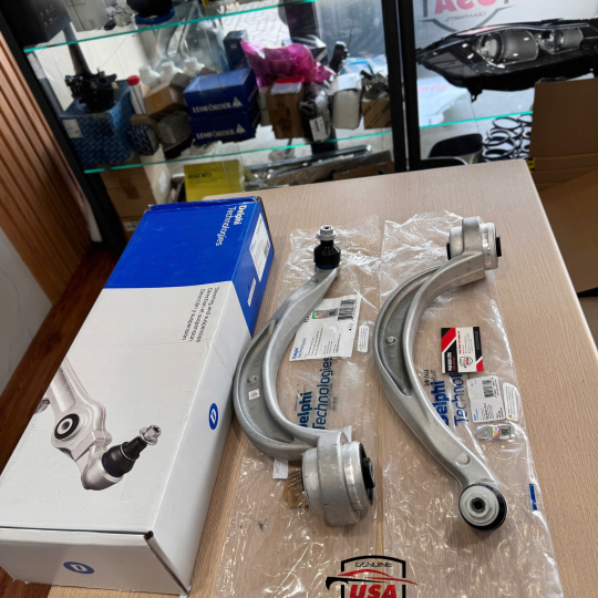 Càng cong Gầm trước Audi Q5  - 8K0407693Q - 8K0407694Q 