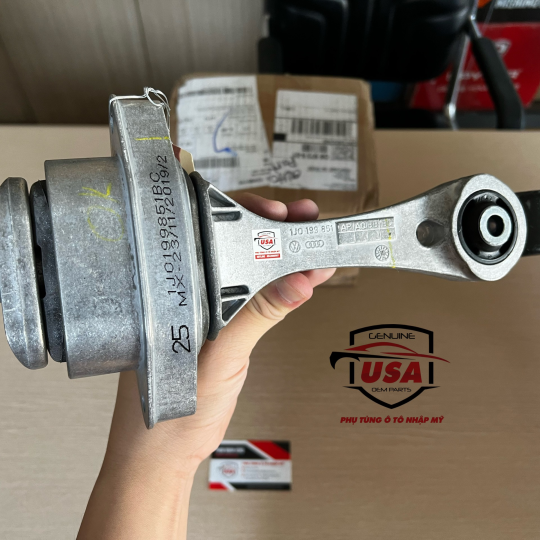 Cao su cân bằng chân máy dưới Volkswagen Beetle convertible 2006-2010 - 1J0199851BC 