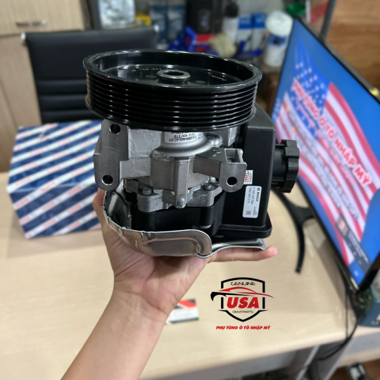 Bơm trợ lực lái Mercedes C200 W204 - A0034664301